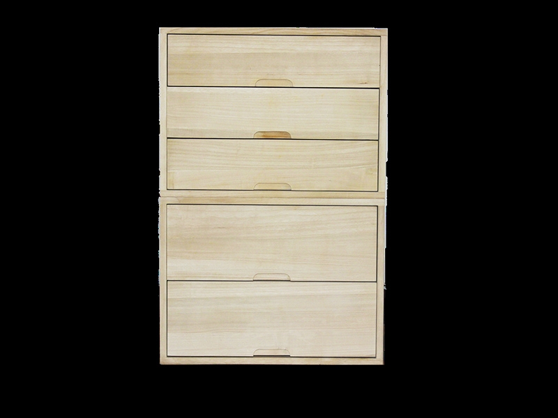 Chest of drawers